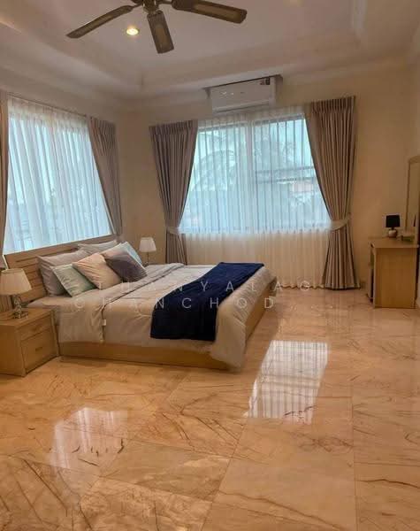 Paradise Villa 1 & 2, Chon Buri (Pattaya), Nong Pru, Bang Lamung (Pattaya), Chon Buri (Pattaya), 4 Bedrooms, 304 sqm, Villa For Sale, by Thanyalag Chanchodtanakul, 500599388 - DDproperty.com