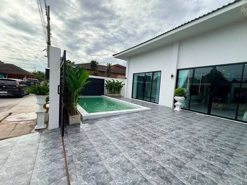 3-BR House, chon-buri, Nong Pru, Bang Lamung (Pattaya), Chon Buri (Pattaya), 3 Bedrooms, 258 sqm, Single Detached House For Sale, by Sita Shrestha, 500599497 - DDproperty.com