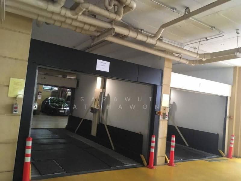 Pipat Place, bangkok, 37 Soi Sathon 6, Silom, Bang Rak, Bangkok, Studio, 33 sqm, Condo For Sale, by Sarawut Ratchawong, 500599541 - DDproperty.com