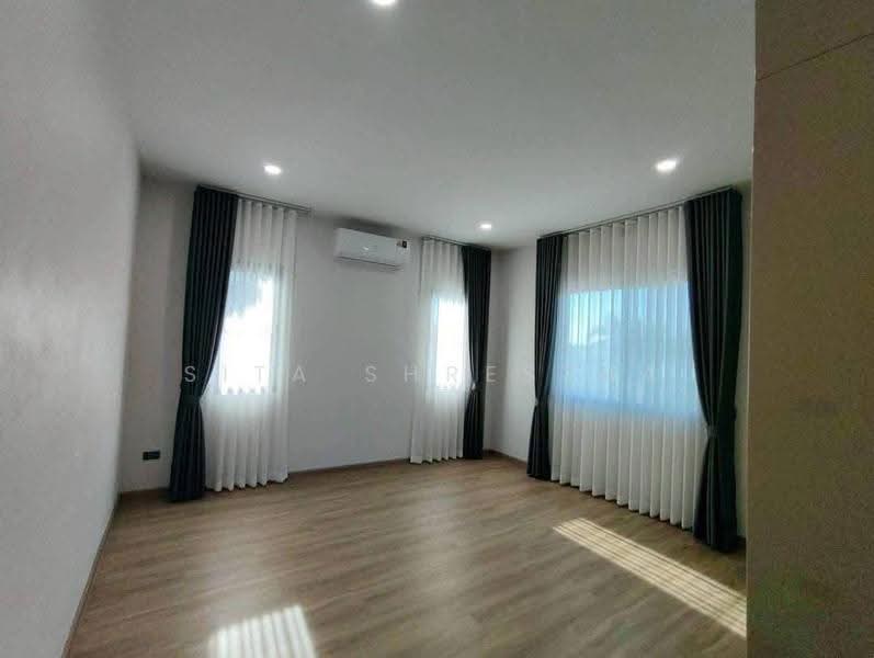 บ้าน 4-ห้องนอน, ชลบุรี, หนองปลาไหล, บางละมุง, ชลบุรี, 195 ตร.ม., บ้านเดี่ยว ขาย, โดย Sita Shrestha, 500599543 - DDproperty.com