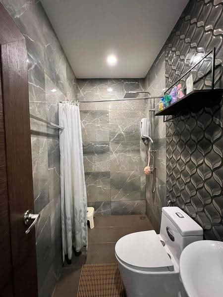 หนองป่าครั่ง เมืองเชียงใหม่, Chiang Mai, Nong Pa Krang, Muang Chiang Mai, Chiang Mai, 2 Bedrooms, 120 sqm, Townhouse For Sale, by ศุภรัศมิ์ มั่นคง, 500599570 - DDproperty.com