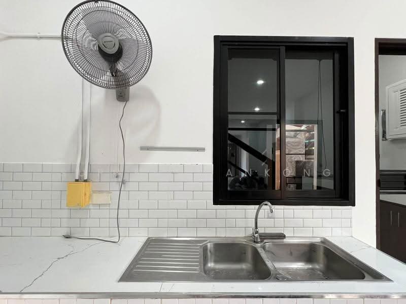 หนองป่าครั่ง เมืองเชียงใหม่, Chiang Mai, Nong Pa Krang, Muang Chiang Mai, Chiang Mai, 2 Bedrooms, 120 sqm, Townhouse For Sale, by ศุภรัศมิ์ มั่นคง, 500599570 - DDproperty.com
