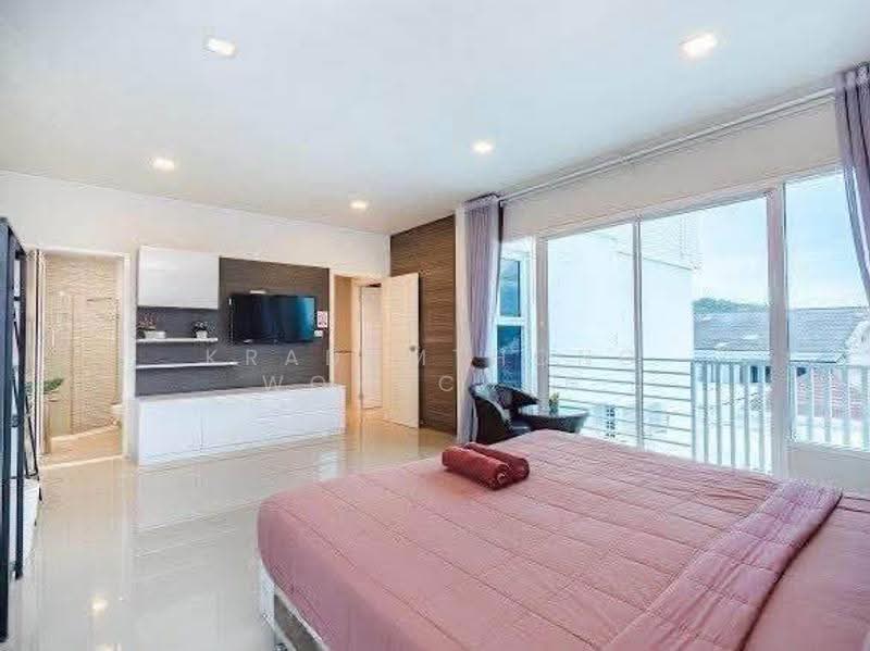 4-BR Villa, Prachuap Khiri Khan, Hua Hin, Prachuap Khiri Khan, 4 Bedrooms, 382 sqm, Villa For Rent, by Kradumthong Wongchan, 500599672 - DDproperty.com