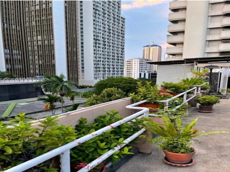 6-storey building with land, area of 269 square wa, Sukhumvit 15 (Soi Ruamjai), near BTS Asoke, Bangkok, สุขุมวิท, Khlongtoei Nua, Watthana, Bangkok, , 1,076 sqm, Shophouse For Sale, by พัชรินทร์ พิศาลไพโรจน์, 500599679 - DDproperty.com