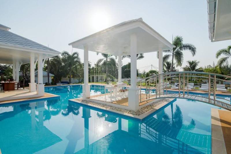 5-BR Villa, Prachuap Khiri Khan, Wang-Pong, Pran Buri, Prachuap Khiri Khan, 5 Bedrooms, 350 sqm, Villa For Sale, by Thitiporn Pawikham, 500599750 - DDproperty.com