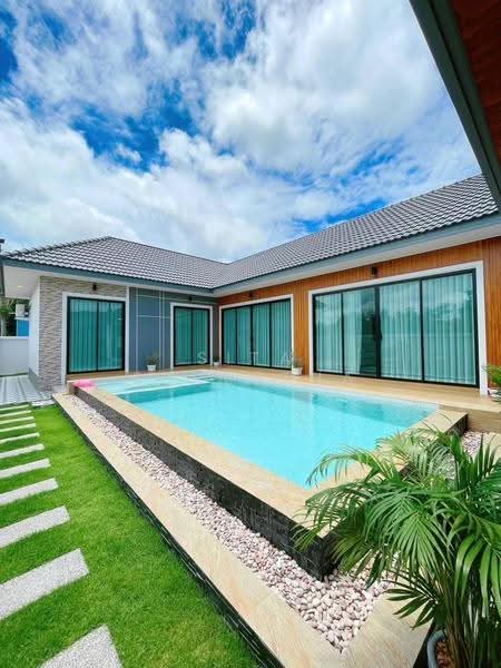 3-BR Villa, Chon Buri (Pattaya), Bang Sa-re, Sattahip, Chon Buri (Pattaya), 3 Bedrooms, 91 sqm, Villa For Sale, by Sita Shrestha, 500599770 - DDproperty.com