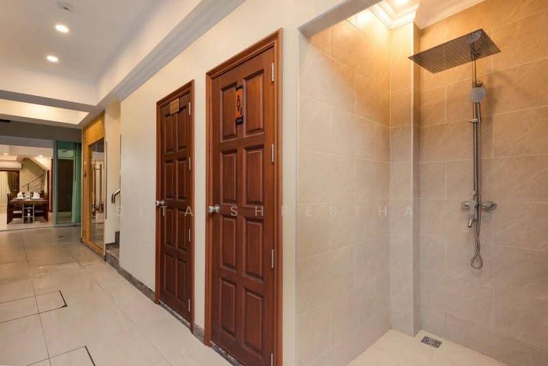 undefined, Chon Buri (Pattaya), Nong Pru, Bang Lamung (Pattaya), Chon Buri (Pattaya), 10+ Bedrooms, 1,000 sqm, Villa For Sale, by Sita Shrestha, 500599810 - DDproperty.com