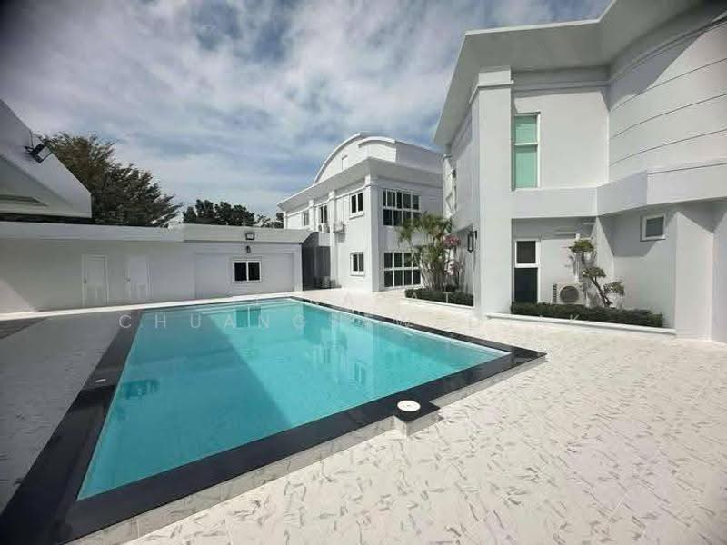6-BR House, Chon Buri (Pattaya), Poong, Bang Lamung (Pattaya), Chon Buri (Pattaya), 6 Bedrooms, 250 sqm, Single Detached House For Rent, by Jirapat Chuangsawadsak, 500599896 - DDproperty.com