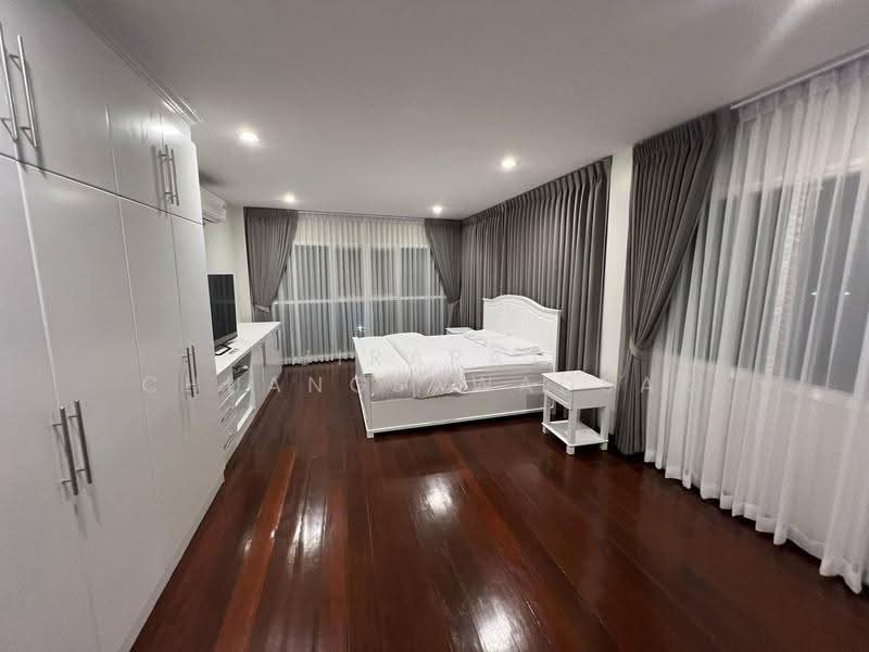 6-BR House, Chon Buri (Pattaya), Poong, Bang Lamung (Pattaya), Chon Buri (Pattaya), 6 Bedrooms, 250 sqm, Single Detached House For Rent, by Jirapat Chuangsawadsak, 500599896 - DDproperty.com