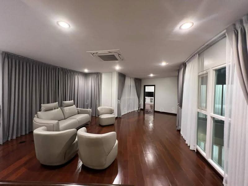 6-BR House, Chon Buri (Pattaya), Poong, Bang Lamung (Pattaya), Chon Buri (Pattaya), 6 Bedrooms, 250 sqm, Single Detached House For Rent, by Jirapat Chuangsawadsak, 500599896 - DDproperty.com