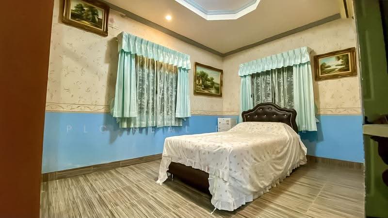 Modern 4 Bedroom House for Sale Noen Plab Wan East Pattaya, Chon Buri (Pattaya), Nong Pru, Bang Lamung (Pattaya), Chon Buri (Pattaya), 4 Bedrooms, 232 sqm, Single Detached House For Sale, by PLC real estate, 500599985 - DDproperty.com