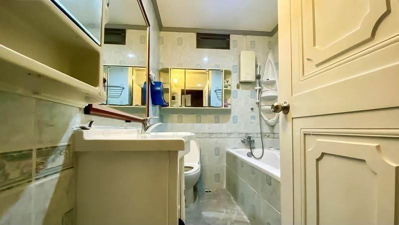 Modern 4 Bedroom House for Sale Noen Plab Wan East Pattaya, Chon Buri (Pattaya), Nong Pru, Bang Lamung (Pattaya), Chon Buri (Pattaya), 4 Bedrooms, 232 sqm, Single Detached House For Sale, by PLC real estate, 500599985 - DDproperty.com