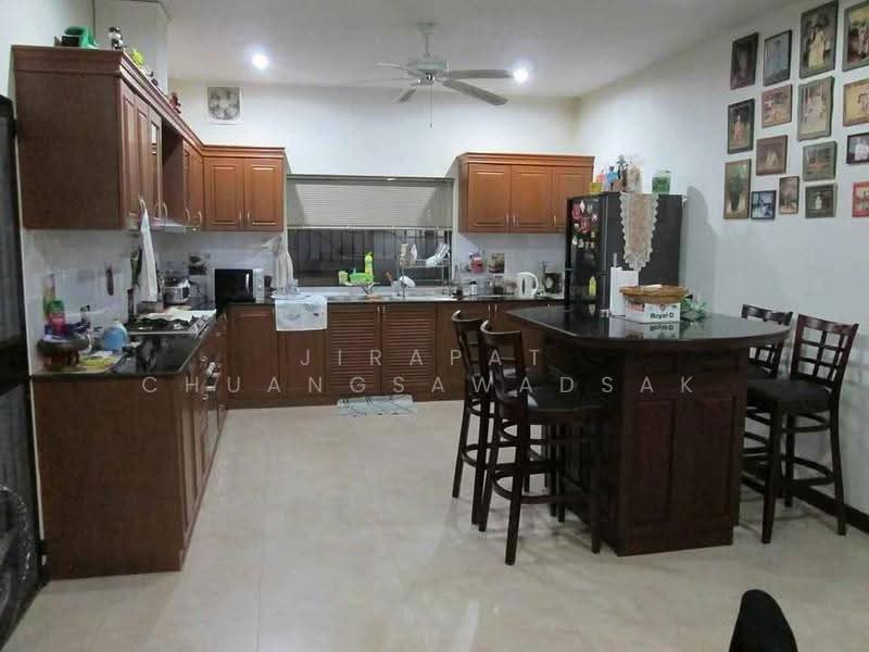 4-BR House, chon-buri, Nong Pru, Bang Lamung (Pattaya), Chon Buri (Pattaya), 4 Bedrooms, 360 sqm, Single Detached House For Rent, by Jirapat Chuangsawadsak, 500600009 - DDproperty.com