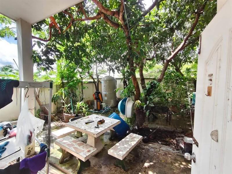 Baan Aomtana Chaiyaphruek-Wongwaen, Nonthaburi, Ban Kluai - Sai Noi Road, Bang Kruai, Nonthaburi, 3 Bedrooms, 180 sqm, Townhouse For Sale, by คุณ สันติ ตันฮะเส็ง (เส็ง), 500600036 - DDproperty.com