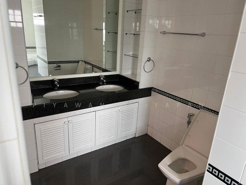Kallista Mansion, Bangkok, 64 Soi Sukhumvit 11, Khlongtoei Nua, Watthana, Bangkok, 3 Bedrooms, 315 sqm, Condo For Rent, by Piyawan Maiyapan, 500600119 - DDproperty.com