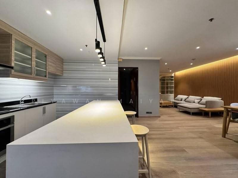 Baan Suanpetch, Bangkok, 18 Soi Sukhumvit 39, Khlong Tan Nua, Watthana, Bangkok, 2 Bedrooms, 136 sqm, Condo For Rent, by Piyawan Maiyapan, 500600141 - DDproperty.com