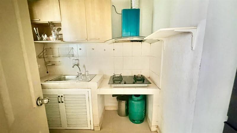 Baan Klang Mueng Ladprao 101, Bangkok, Soi Ladprao 101, Ladprao Road, Khlong Chan, Bang Kapi, Bangkok, 4 Bedrooms, 180 sqm, Townhouse For Sale, by คุณ กิริยา วรรณารักษ์ (แอฟ), 500600185 - DDproperty.com