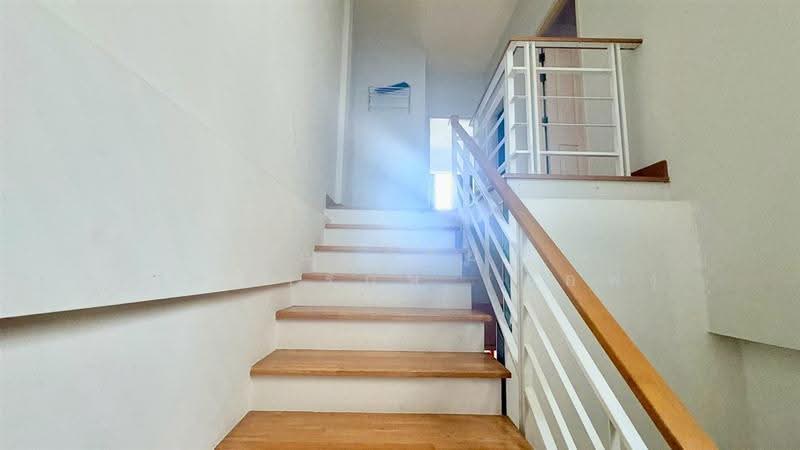 Baan Klang Mueng Ladprao 101, Bangkok, Soi Ladprao 101, Ladprao Road, Khlong Chan, Bang Kapi, Bangkok, 4 Bedrooms, 180 sqm, Townhouse For Sale, by คุณ กิริยา วรรณารักษ์ (แอฟ), 500600185 - DDproperty.com