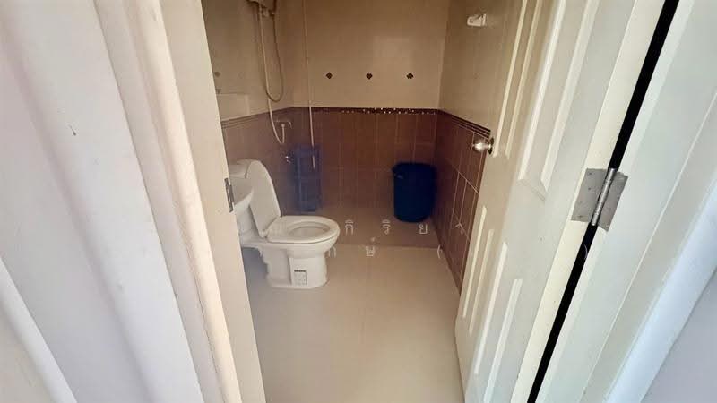 Baan Klang Mueng Ladprao 101, Bangkok, Soi Ladprao 101, Ladprao Road, Khlong Chan, Bang Kapi, Bangkok, 4 Bedrooms, 180 sqm, Townhouse For Sale, by คุณ กิริยา วรรณารักษ์ (แอฟ), 500600185 - DDproperty.com