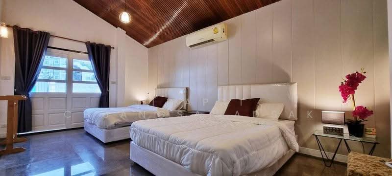 undefined, Chon Buri (Pattaya), Nong Pru, Bang Lamung (Pattaya), Chon Buri (Pattaya), 8 Bedrooms, 250 sqm, Villa For Rent, by Jirapat Chuangsawadsak, 500600200 - DDproperty.com