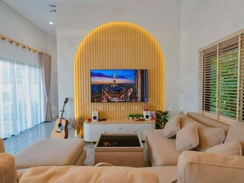 4-BR House, chon-buri, Huai Yai, Bang Lamung (Pattaya), Chon Buri (Pattaya), 4 Bedrooms, 325 sqm, Single Detached House For Rent, by Jirapat Chuangsawadsak, 500600232 - DDproperty.com