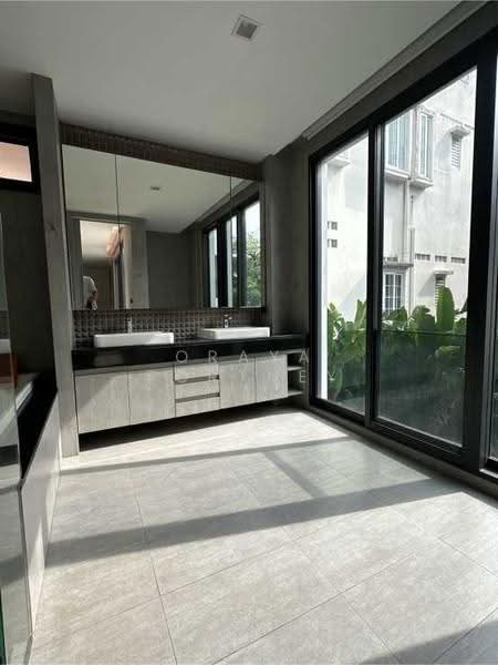 Private Pool Villa Home Phrompong Sukhumvit, Bangkok, Khlong Tan Nua, Watthana, Bangkok, 3 Bedrooms, 350 sqm, Villa For Rent, by Oraya Fortney, 500600263 - DDproperty.com