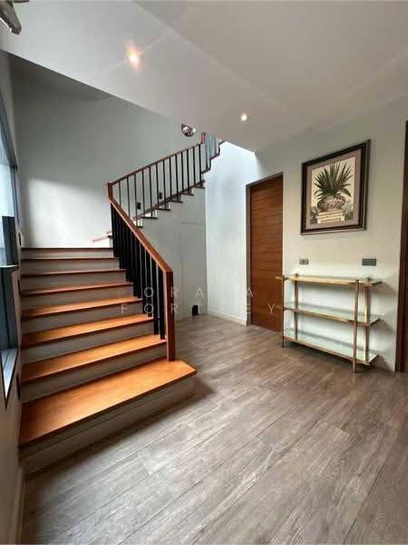 Private Pool Villa Home Phrompong Sukhumvit, กรุงเทพ, คลองตันเหนือ, วัฒนา, กรุงเทพ, 350 ตร.ม., วิลล่า ให้เช่า, โดย Oraya Fortney, 500600263 - DDproperty.com
