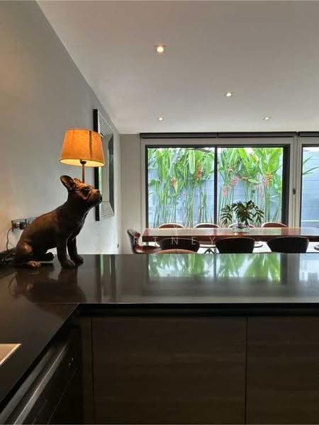 Private Pool Villa Home Phrompong Sukhumvit, Bangkok, Khlong Tan Nua, Watthana, Bangkok, 3 Bedrooms, 350 sqm, Villa For Rent, by Oraya Fortney, 500600263 - DDproperty.com