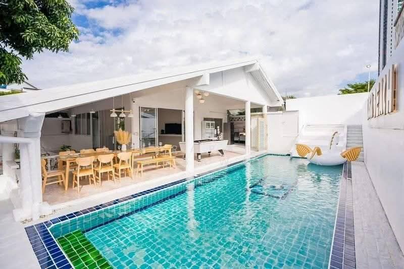 4-BR House, chon-buri, Nong Pru, Bang Lamung (Pattaya), Chon Buri (Pattaya), 4 Bedrooms, 382 sqm, Single Detached House For Rent, by Jirapat Chuangsawadsak, 500600268 - DDproperty.com