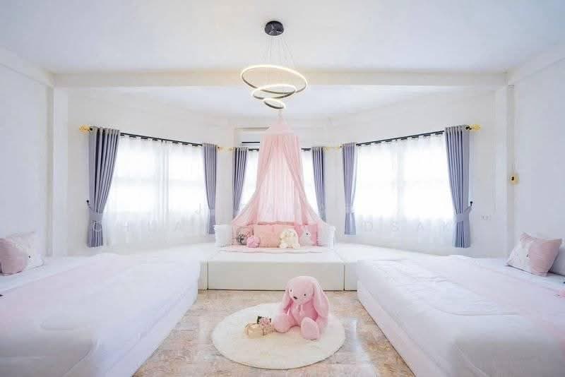 4-BR House, chon-buri, Nong Pru, Bang Lamung (Pattaya), Chon Buri (Pattaya), 4 Bedrooms, 382 sqm, Single Detached House For Rent, by Jirapat Chuangsawadsak, 500600268 - DDproperty.com