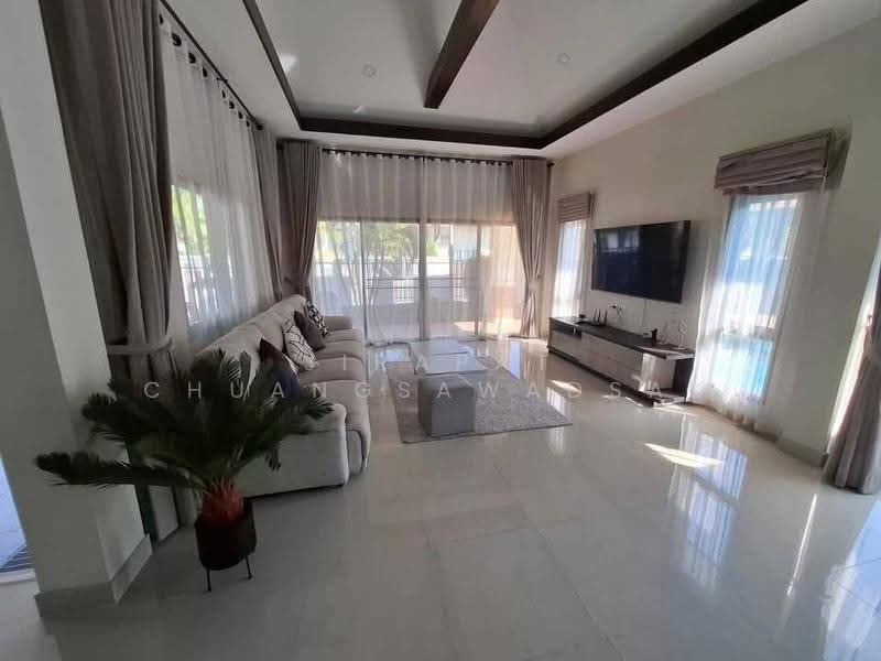 Baan Dusit Pattaya Hill : บ้านดุสิต พัทยา ฮิลล์, ชลบุรี, นาจอมเทียน, สัตหีบ, ชลบุรี, 480 ตร.ม., วิลล่า ให้เช่า, โดย Jirapat Chuangsawadsak, 500600346 - DDproperty.com