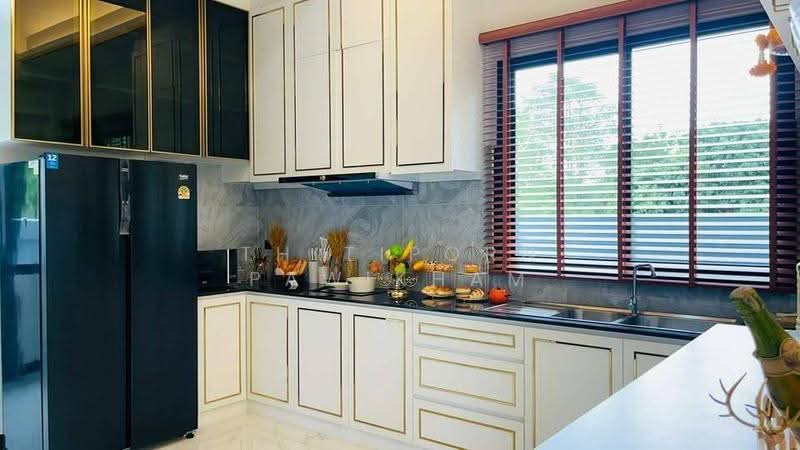 3-BR House, chon-buri, Poong, Bang Lamung (Pattaya), Chon Buri (Pattaya), 3 Bedrooms, 263 sqm, Single Detached House For Sale, by Thitiporn Pawikham, 500600417 - DDproperty.com
