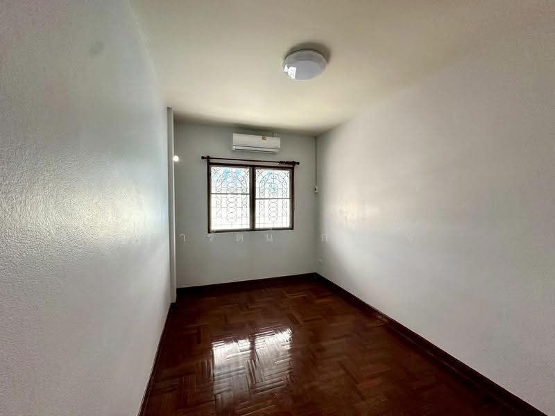 Baan Ruenruedee Ram Khamhaeng 180, bangkok, Ramkhamhaeng Rd, Min Buri, Bangkok, 3 Bedrooms, 100 sqm, Single Detached House For Sale, by วิดารัตน์ กาติ้ง, 500600468 - DDproperty.com