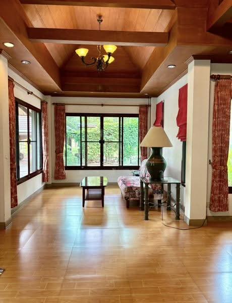 For Sale:Garden Pool Villas,Sarapi,Chiamg Mai, 2-0-42 Rai,4 Houses,2Private Pools,CHanote Title, Chiang Mai, Chai Sa Than, Saraphi, Chiang Mai, 10+ Bedrooms, 1,000 sqm, Villa For Sale, by จีระนันท์ หล้ากันหา, 500600510 - DDproperty.com