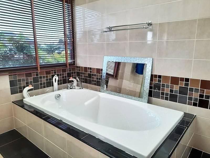 4-BR House, chon-buri, Na Chom Thian, Sattahip, Chon Buri (Pattaya), 4 Bedrooms, 280 sqm, Single Detached House For Sale, by Sita Shrestha, 500600541 - DDproperty.com