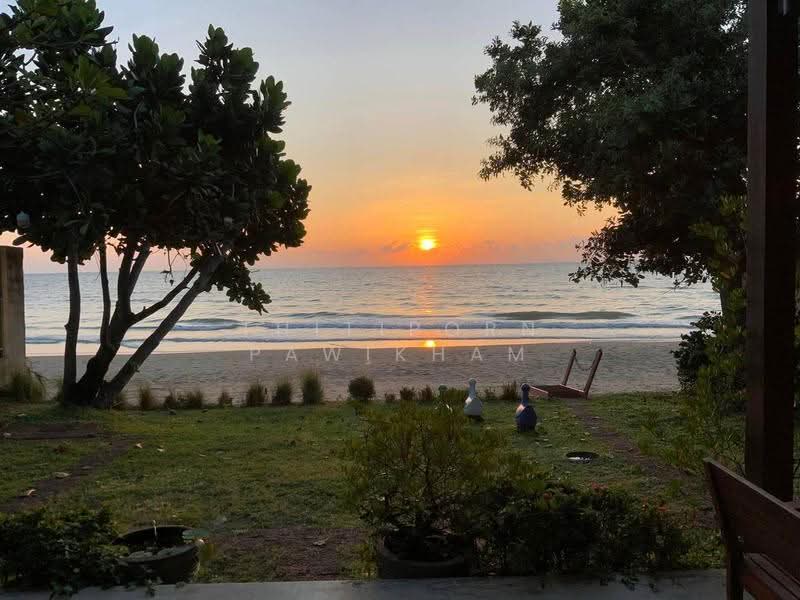 3-BR House, prachuap-khiri-khan, Pak Nam Pran, Pran Buri, Prachuap Khiri Khan, 3 Bedrooms, 263 sqm, Single Detached House For Sale, by Thitiporn Pawikham, 500600562 - DDproperty.com