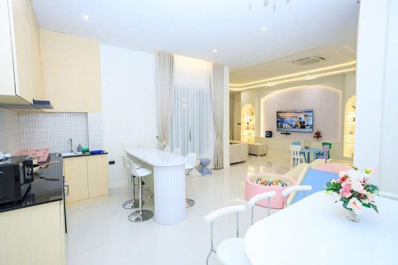 undefined, chon-buri, Huai Yai, Bang Lamung (Pattaya), Chon Buri (Pattaya), 9 Bedrooms, 736 sqm, Single Detached House For Sale, by Thitiporn Pawikham, 500600577 - DDproperty.com