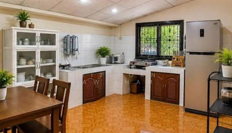 3-BR House, chon-buri, Nong Pla Lai, Bang Lamung (Pattaya), Chon Buri (Pattaya), 3 Bedrooms, 150 sqm, Single Detached House For Sale, by Thitiporn Pawikham, 500600619 - DDproperty.com