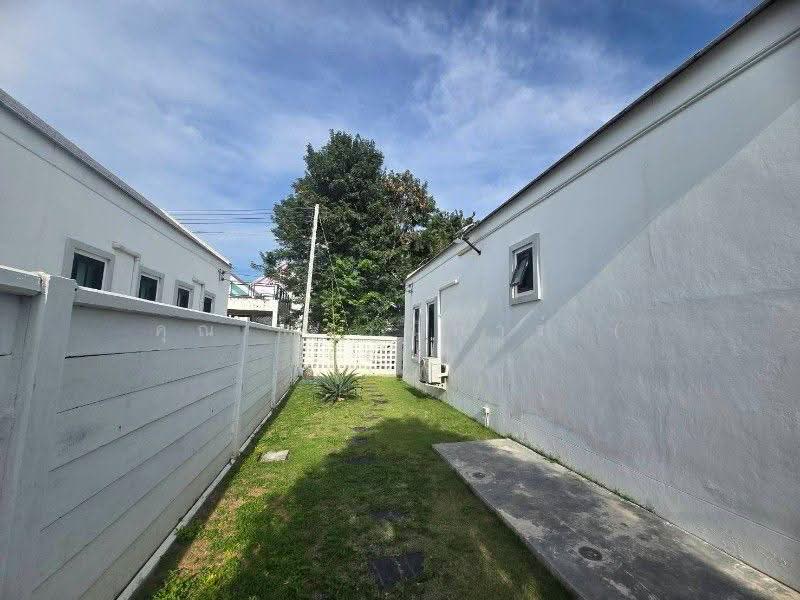 บ้านเดี่ยวชั้นเดียว 91 ตรว. สไตล์นอร์ดิก (Nordic House Style) สวยหรู ร่มรื่น กว้างขวาง พร้อมเข้าอยู่, Saraburi, -, Phra Phutthabat, Saraburi, 3 Bedrooms, 359 sqm, Single Detached House For Sale, by คุณ กรรณิการ์ ( เอ๋ ), 500600669 - DDproperty.com