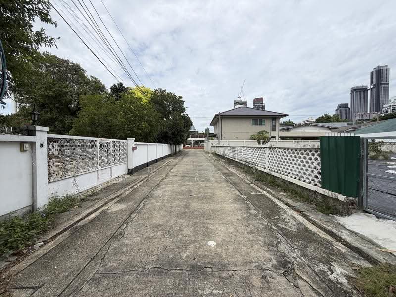 Sukhumvit 63, bangkok, เอกมัย ซอย 10, Khlong Tan Nua, Watthana, Bangkok, , 454 sqm, Land For Sale, by อมรญา ทองสุข, 500600711 - DDproperty.com