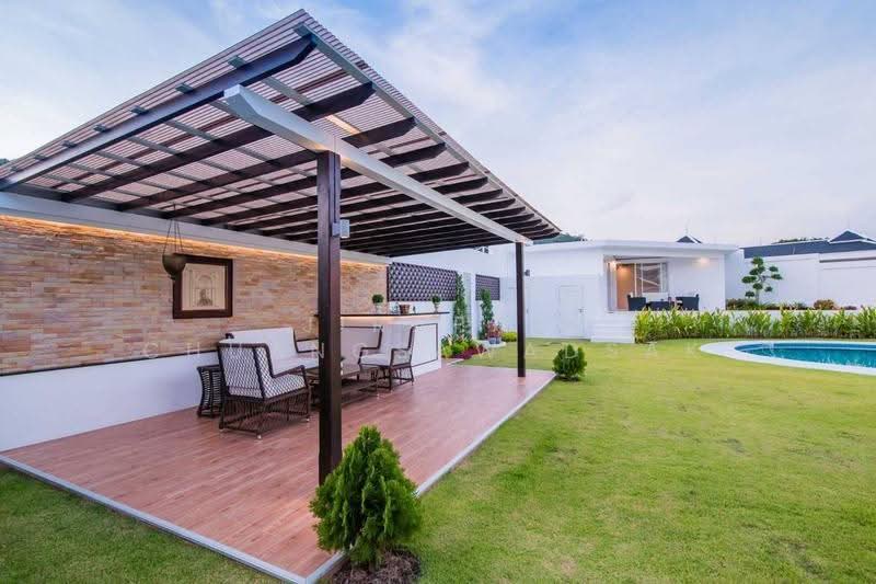 Falcon Hill, prachuap-khiri-khan, Soi 102 Moo Baan Hua Na, Nong Kae, Hua Hin, Prachuap Khiri Khan, 5 Bedrooms, 322 sqm, Single Detached House For Rent, by Jirapat Chuangsawadsak, 500600741 - DDproperty.com