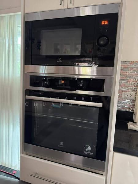 undefined, chon-buri, Nong Pru, Bang Lamung (Pattaya), Chon Buri (Pattaya), 4 Bedrooms, 420 sqm, Single Detached House For Rent, by Jirapat Chuangsawadsak, 500600758 - DDproperty.com