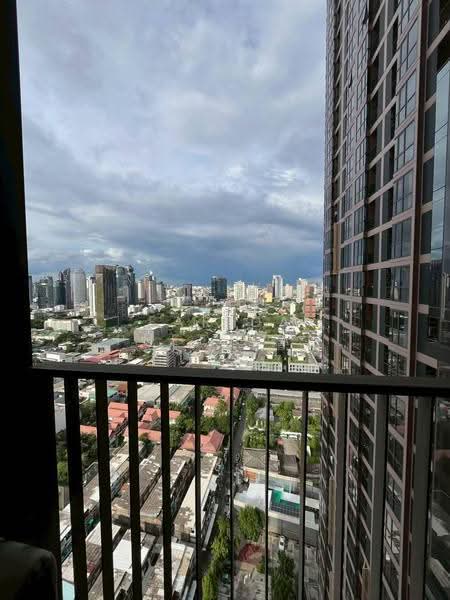 Oka Haus Sukhumvit 36, Bangkok, 3399 Rama 4 Road, Khong Tan, Khlong Toei, Bangkok, 1 Bedroom, 35 sqm, Condo For Rent, by Farida Phetnuam, 500600834 - DDproperty.com