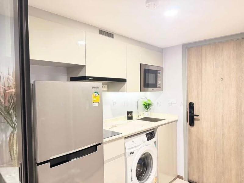 SOHO Bangkok Ratchada, กรุงเทพ, 74 Pracha Rat Bamphen Rd, ห้วยขวาง, กรุงเทพ, 37 ตร.ม., คอนโด ให้เช่า, โดย Farida Phetnuam, 500600853 - DDproperty.com