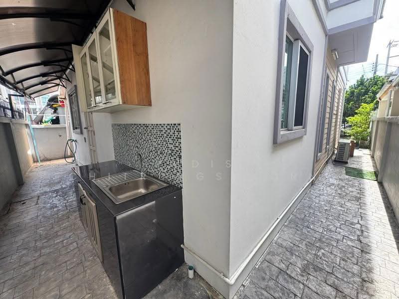 2-Storey Detached House for Rent – Lat Phrao 41 | Phawana, bangkok, Chan Kasem, Chatuchak, Bangkok, 3 Bedrooms, 220 sqm, Single Detached House For Rent, by Pudis Chitrungsakorn, 500601108 - DDproperty.com