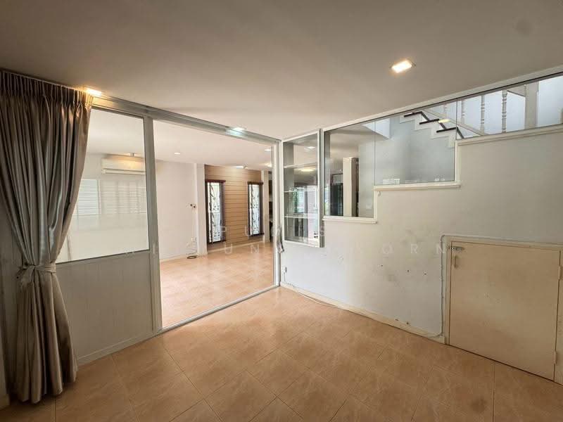2-Storey Detached House for Rent – Lat Phrao 41 | Phawana, bangkok, Chan Kasem, Chatuchak, Bangkok, 3 Bedrooms, 220 sqm, Single Detached House For Rent, by Pudis Chitrungsakorn, 500601108 - DDproperty.com