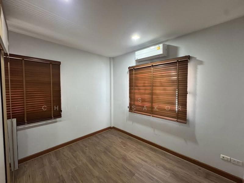 2-Storey Detached House for Rent – Lat Phrao 41 | Phawana, bangkok, Chan Kasem, Chatuchak, Bangkok, 3 Bedrooms, 220 sqm, Single Detached House For Rent, by Pudis Chitrungsakorn, 500601108 - DDproperty.com