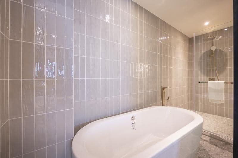 Via 34, bangkok, 15 Soi Sukhumvit 34, Khong Tan, Khlong Toei, Bangkok, 2 Bedrooms, 92 sqm, Condo For Rent, by Ivy Jang, 500601145 - DDproperty.com