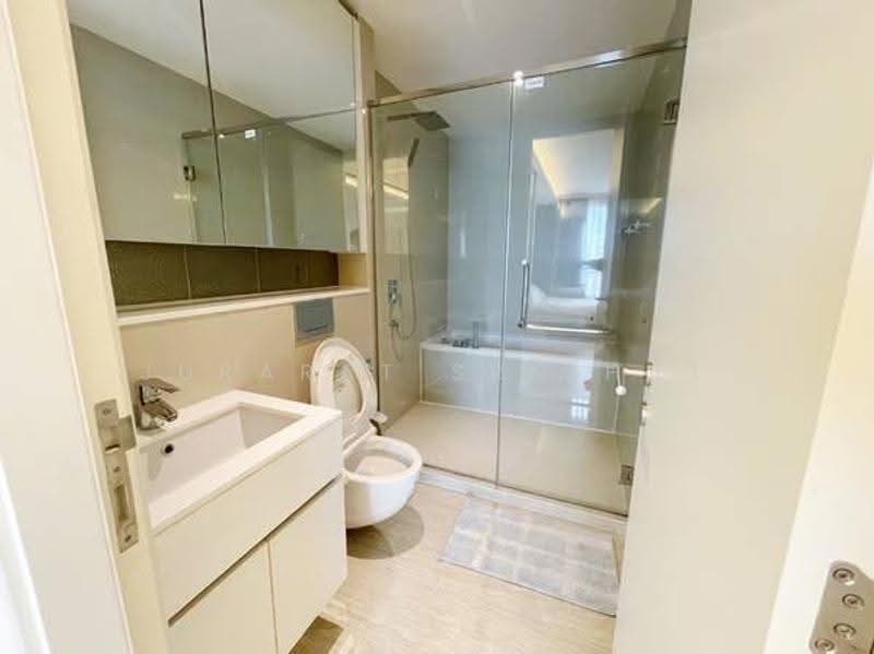H Sukhumvit 43, bangkok, 28 Sukhumvit 34 Road, Khlong Tan Nua, Watthana, Bangkok, 1 Bedroom, 42 sqm, Condo For Sale, by Jurarat Srichat, 500601152 - DDproperty.com