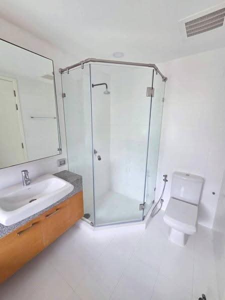 Manhattan Chidlom, bangkok, 1032 Phetchaburi 32 Alley, Makkasan, Ratchathewi, Bangkok, 2 Bedrooms, 90 sqm, Condo For Rent, by Farida Phetnuam, 500601282 - DDproperty.com